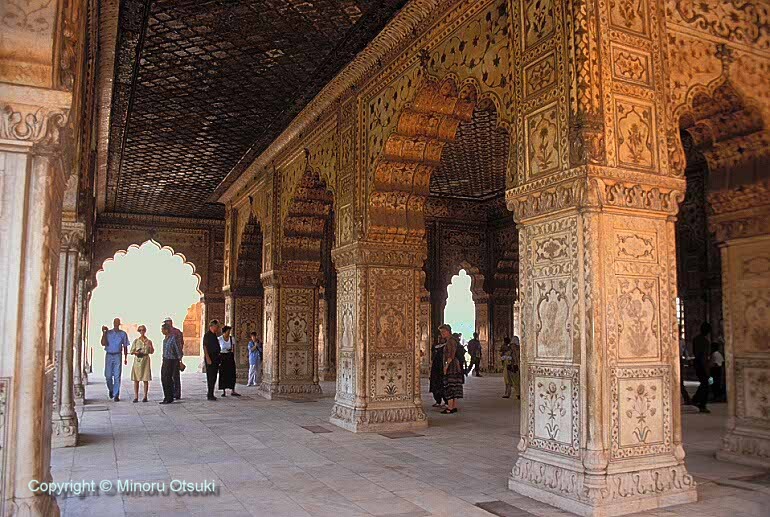 india016