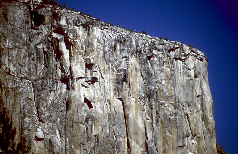 usa003/Headwall